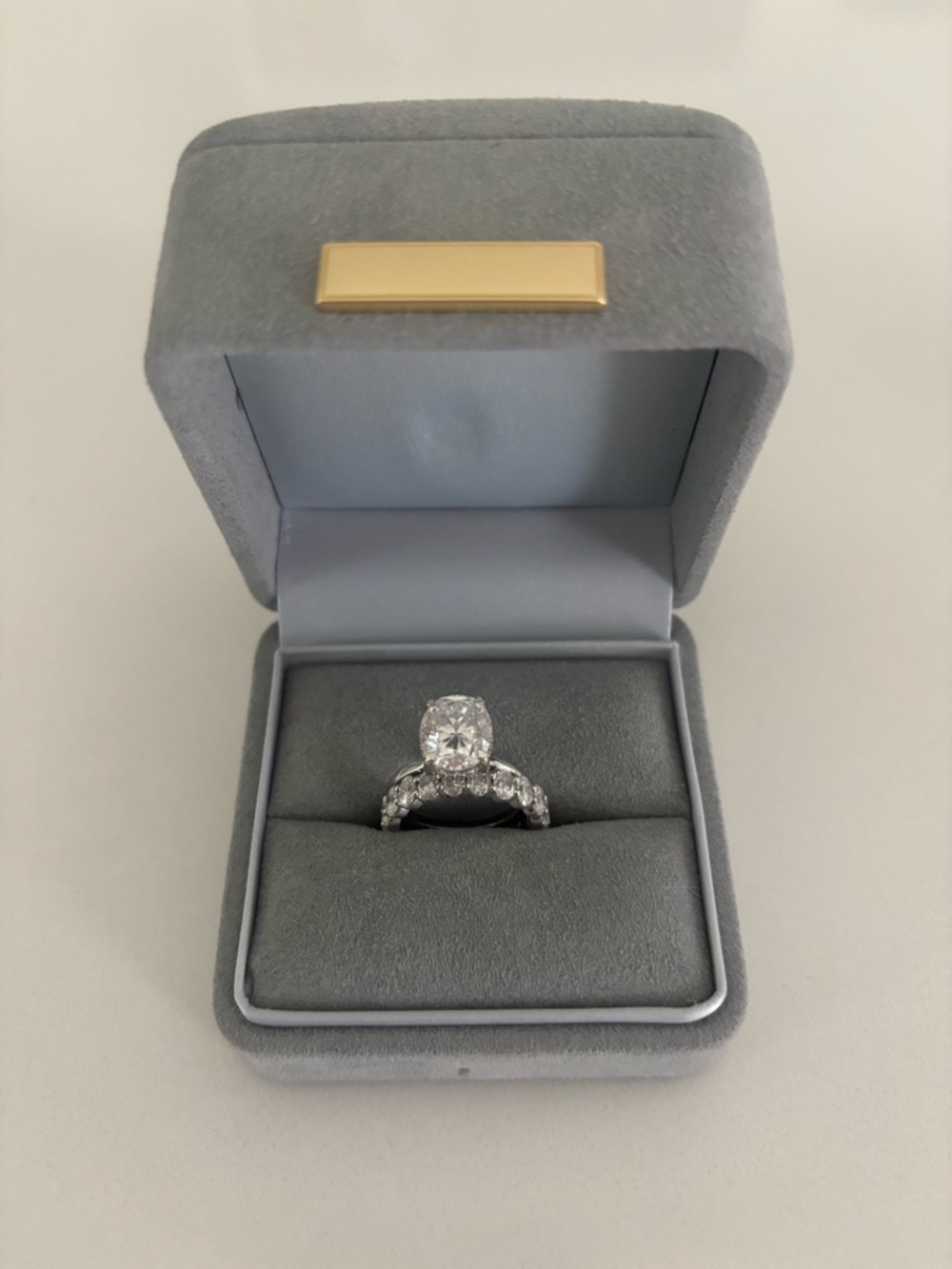 Wedding Set Oval Cut 3.5mm White Gold 14kt/ Lab created Diamond Moissanite.